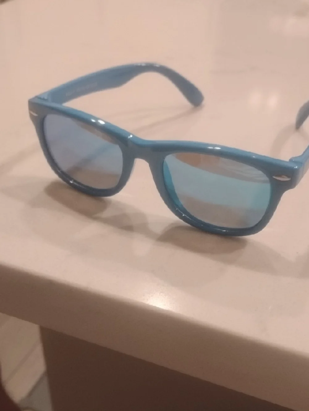 Blue Wayfarer-Style Sunglasses